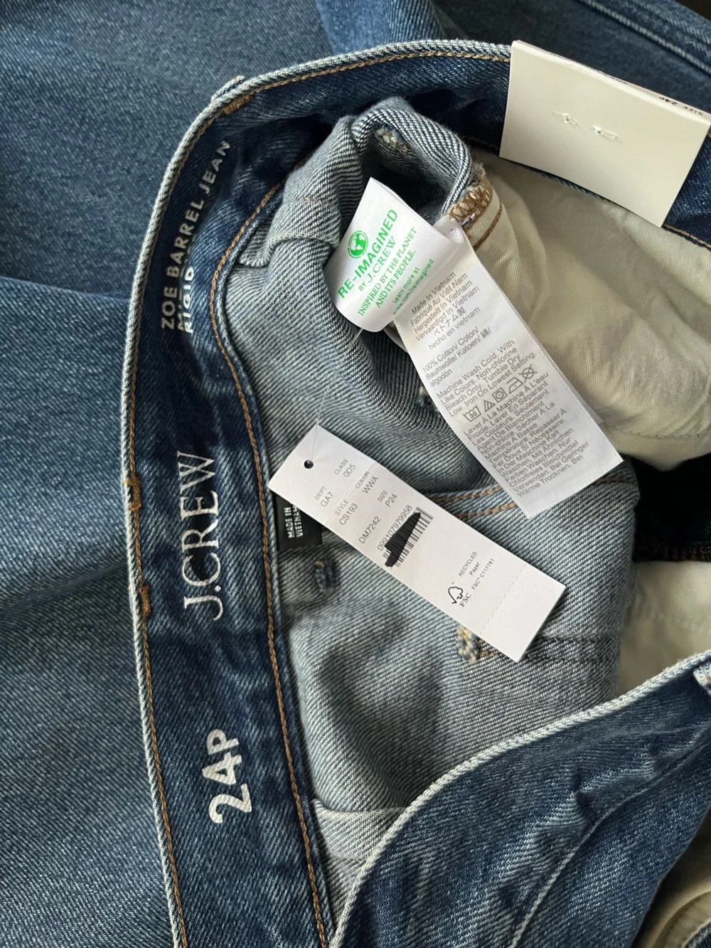 NWT JCrew Zoe Barrel Leg Jeans 24P 24 Petite Woodside Wash Denim $158 CS193